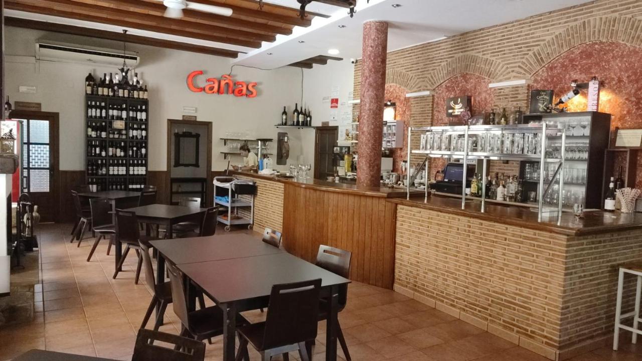 Hostal Restaurante Andra Rio Madera Exterior foto
